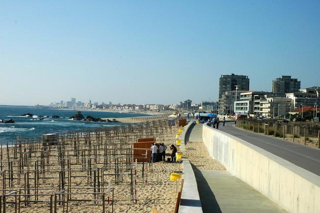 Em Frente A Praia E Marina فيلا دو كوندي المظهر الخارجي الصورة
